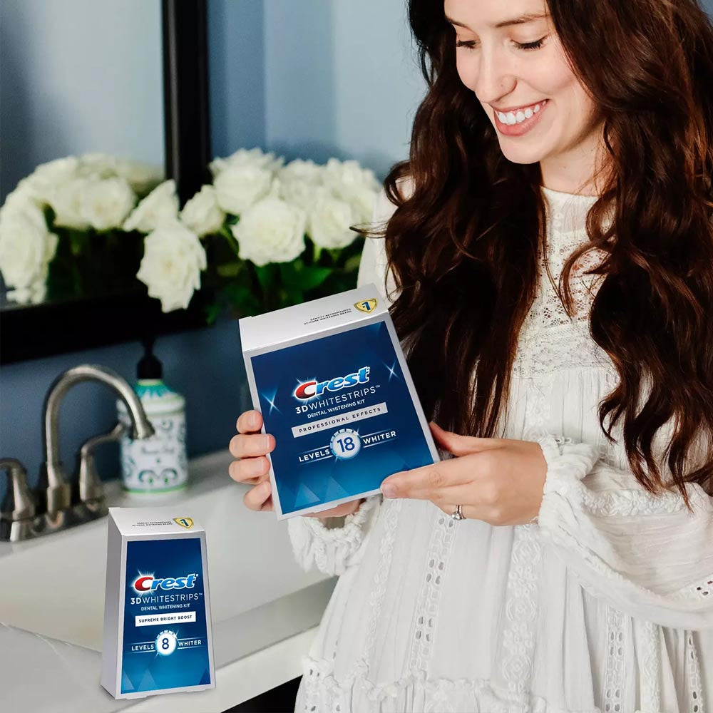 Miếng dán trắng răng Crest 3D Whitestrips Professional Effects 40 miếng Levels 18 Whiter + 14 miếng Levels 8 Whiter - hình ảnh chi tiết 4