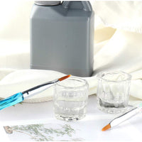 Ly nhỏ dùng để chứa liquid