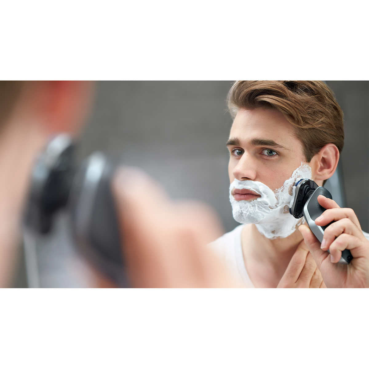 Máy Cạo Râu Philips Norelco 6500 Shaver with Anti-Friction Coating - hình ảnh chi tiết 5