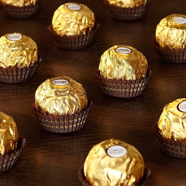 Hộp Socola cao cấp của Mỹ Ferrero Rocher Chocolate 16 viên - hình ảnh chi tiết 3